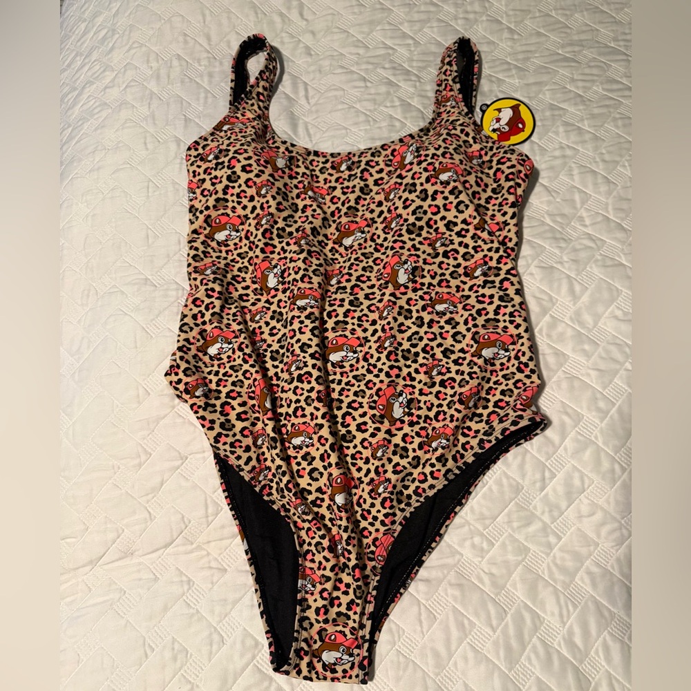 NWT Buc-ees size L woman  One Piece Swimwear with Classic Tank Style